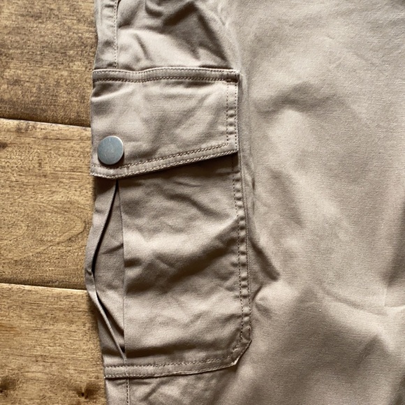 Rip stop cargo capris - Picture 3 of 5